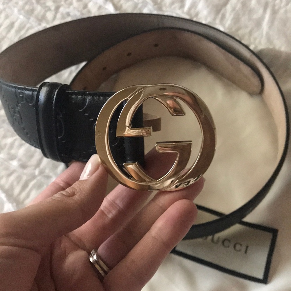 Authentic Gucci Signature Belt!